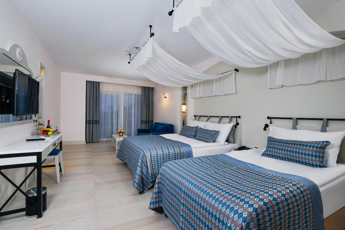 Limak Cyprus Deluxe Hotel Vokolidha Exterior foto